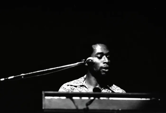 Framed Print : Gil Scott-Heron Performing (Brian Jackson in Image) Framed Print : Gil Scott-Heron Performing (Brian Jackson in Image)