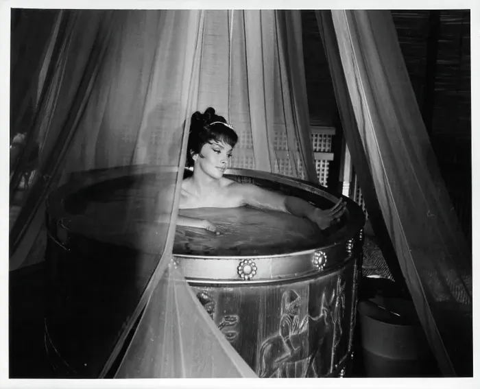 Framed Print : Gina Lollobrigida In Solomon And Sheba Framed Print : Gina Lollobrigida In Solomon And Sheba