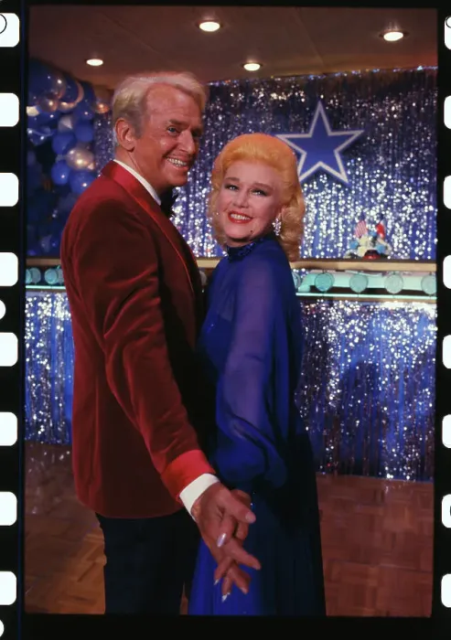 Framed Print : Ginger Rogers and Douglas Fairbanks Jr Dancing Framed Print : Ginger Rogers and Douglas Fairbanks Jr Dancing