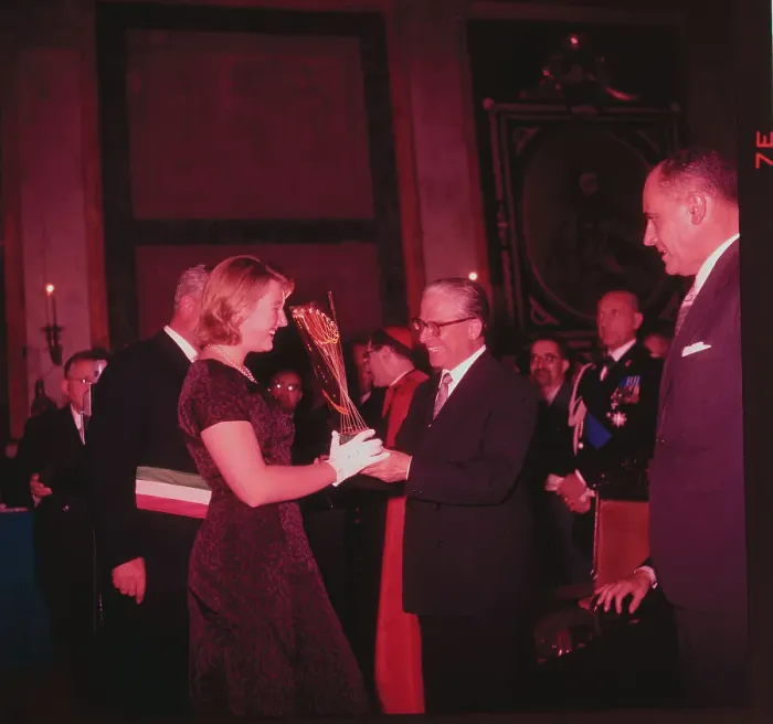 Framed Print : Giovanni Gronchi Presenting Award to Lorraine Crapp Framed Print : Giovanni Gronchi Presenting Award to Lorraine Crapp