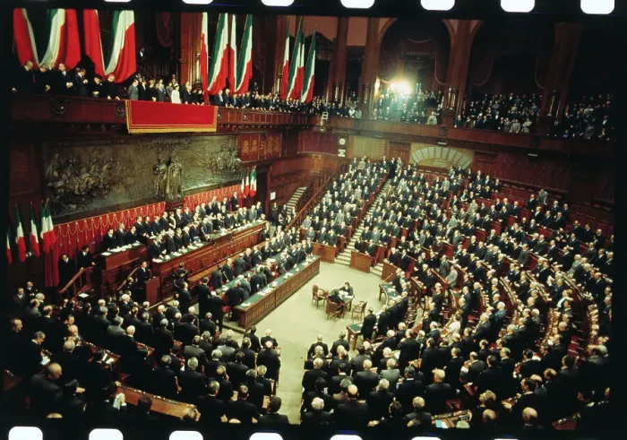 Framed Print : Giovanni Leone Taking Oath of Office Framed Print : Giovanni Leone Taking Oath of Office