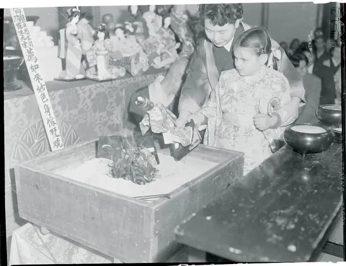 Framed Print : Girl Burning Her Doll