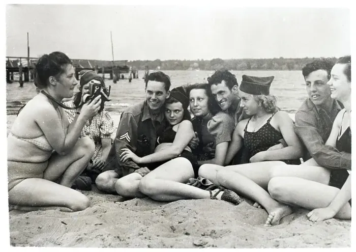 Framed Print : Gi'S German Girls Enjoy Beach Party