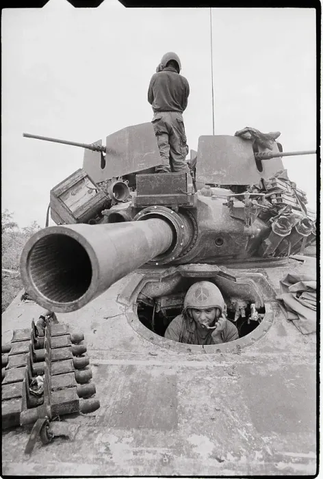 Framed Print : US GIs Move Gun Closer To Saigon Framed Print : US GIs Move Gun Closer To Saigon
