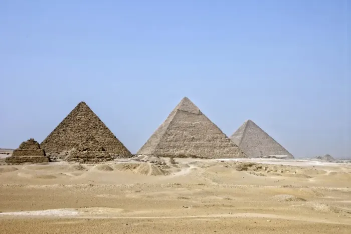 Framed Print : Giza Pyramids, Egypt Framed Print : Giza Pyramids, Egypt