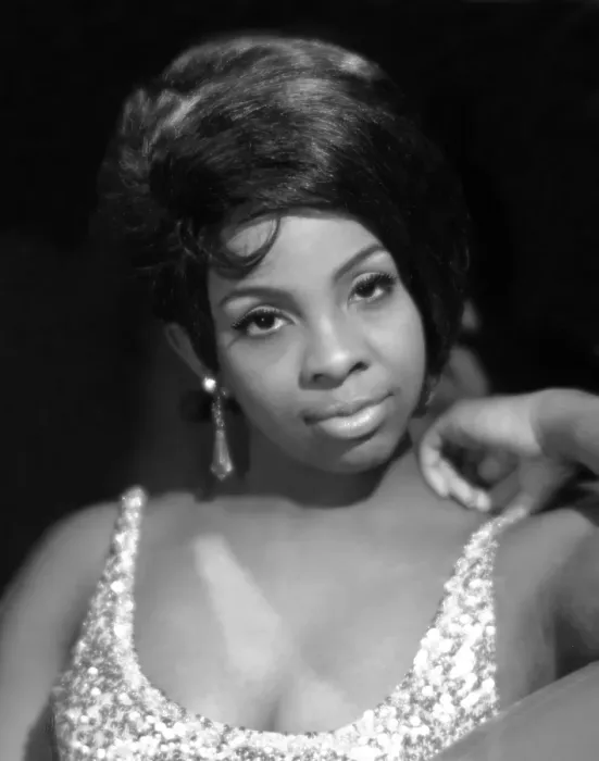 Framed Print : Gladys Knight Portrait Framed Print : Gladys Knight Portrait