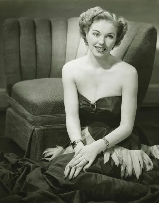 Framed Print : Glamorous woman posing in studio, (B&W), portrait Framed Print : Glamorous woman posing in studio, (B&W), portrait