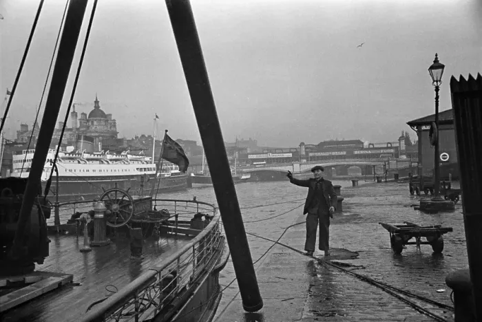 Framed Print : Glasgow Docks Framed Print : Glasgow Docks