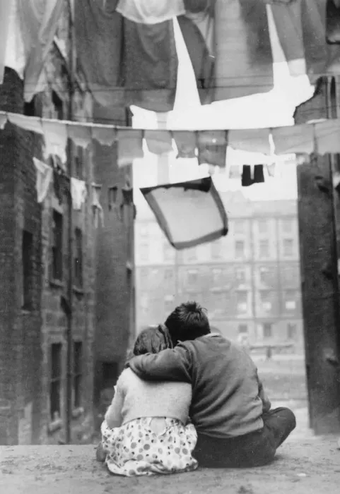 Framed Print : Glasgow Romance