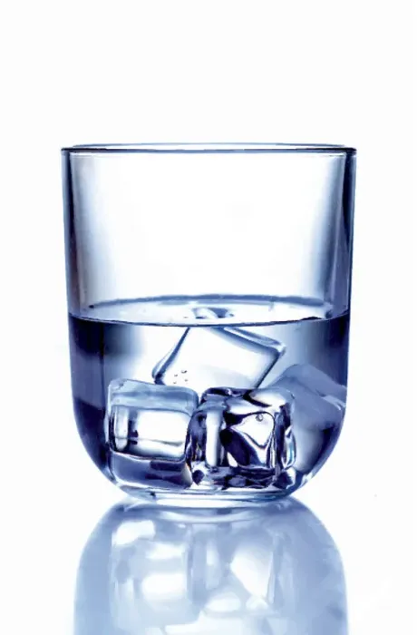 : Glass of water with ice : Glass of water with ice