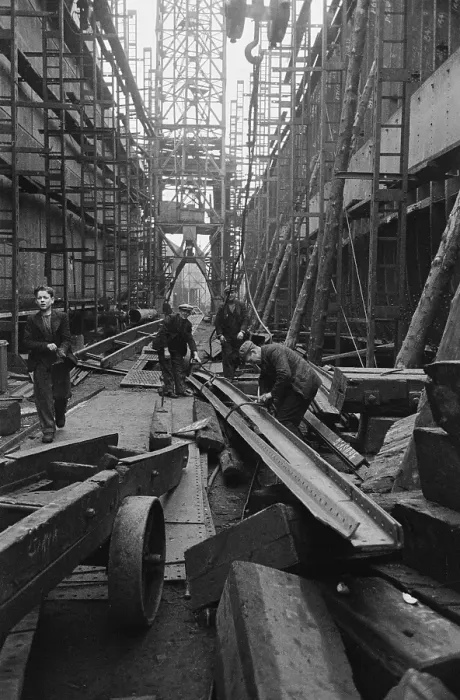 Framed Print : Glaswegian Shipbuilders Framed Print : Glaswegian Shipbuilders