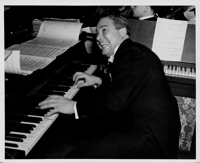 Framed Print : Glen Gray. Musician Glen Gray playing the piano Framed Print : Glen Gray. Musician Glen Gray playing the piano