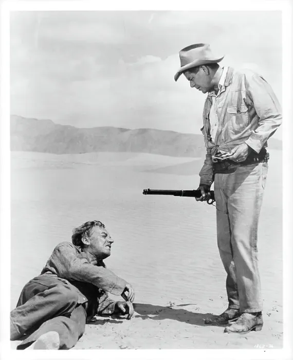 Framed Print : Glenn Ford In Day Of The Evil Gun Framed Print : Glenn Ford In Day Of The Evil Gun