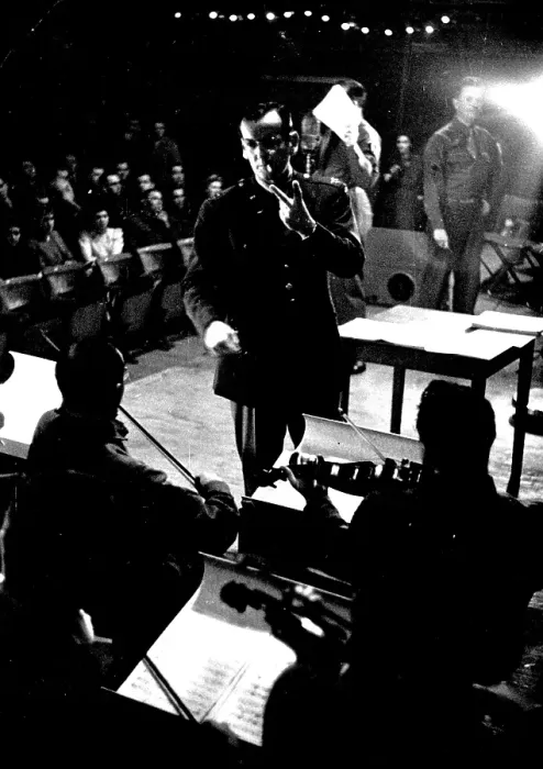 Framed Print : Glenn Miller Framed Print : Glenn Miller