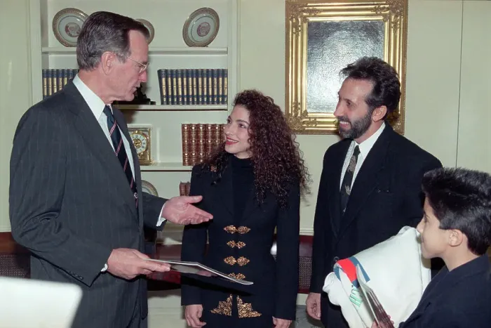 Framed Print : Gloria Estefan Conversing with President George Bush Framed Print : Gloria Estefan Conversing with President George Bush
