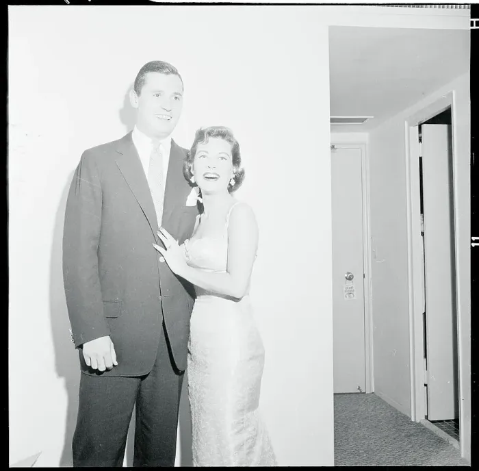 Framed Print : Gloria de Haven and Dick Fincher Announce Engagement Framed Print : Gloria de Haven and Dick Fincher Announce Engagement