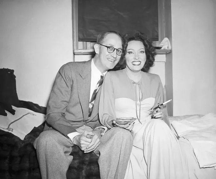 Framed Print : Gloria Swanson With New Husband