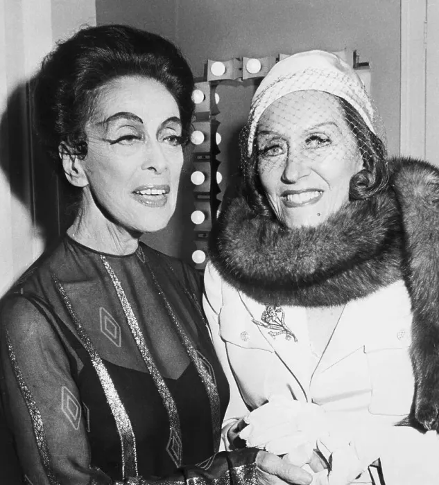 Framed Print : Gloria Swanson Standing with Martha Graham Framed Print : Gloria Swanson Standing with Martha Graham