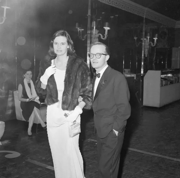 Framed Print : Gloria Vanderbilt and Truman Capote