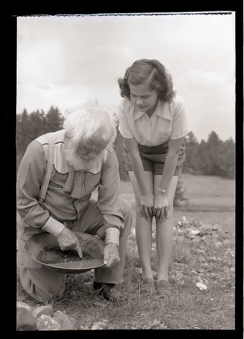 Framed Print : Gold Prospector and Woman Panning Framed Print : Gold Prospector and Woman Panning