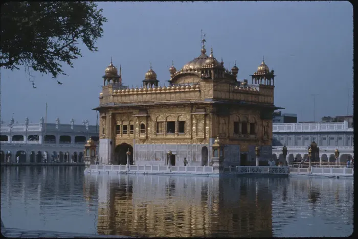 Framed Print : Golden Sikh Temple Framed Print : Golden Sikh Temple