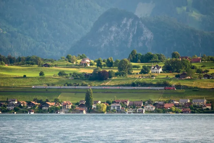 Framed Print : GoldenPass Line, Switzerland