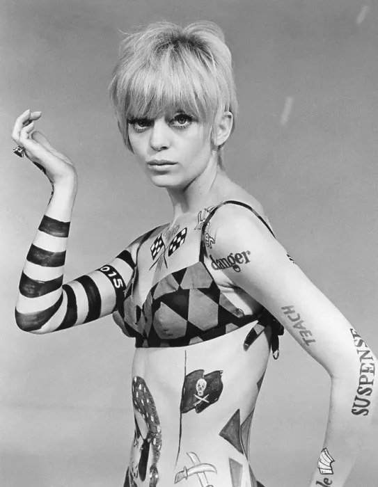 Framed Print : Goldie Hawn Wearing Body Paint and Bikini Framed Print : Goldie Hawn Wearing Body Paint and Bikini