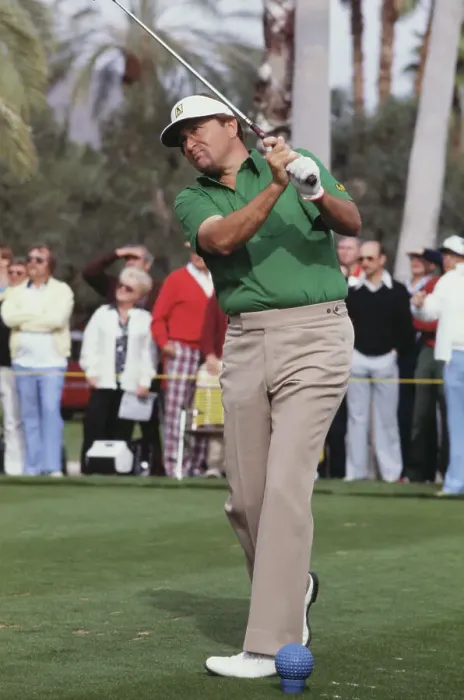 Framed Print : Golfer Ray Floyd in Action on the Green Framed Print : Golfer Ray Floyd in Action on the Green