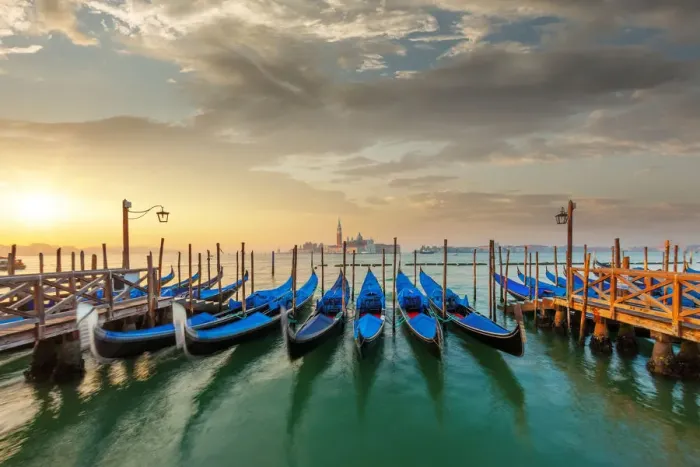 Framed Print : Gondolas in Venice Framed Print : Gondolas in Venice