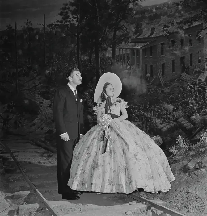 Framed Print : Gone With the Wind Atlanta Premiere Photoshoot Framed Print : Gone With the Wind Atlanta Premiere Photoshoot