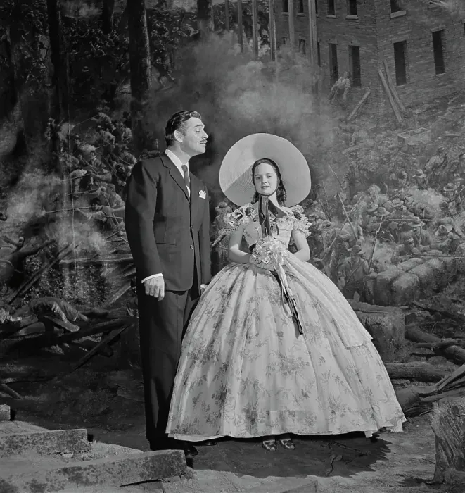 Framed Print : Gone With the Wind Atlanta Premiere Photoshoot