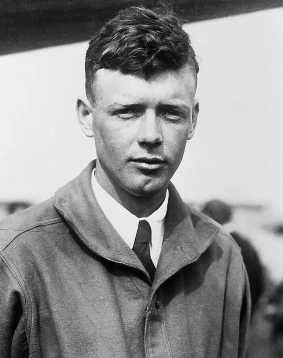 Framed Print : Good Bust Portrait of Colonel Charles Lindbergh