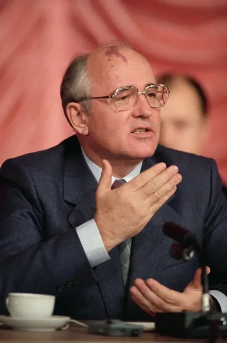 Framed Print : Gorbachev Speaking At News Conference Framed Print : Gorbachev Speaking At News Conference