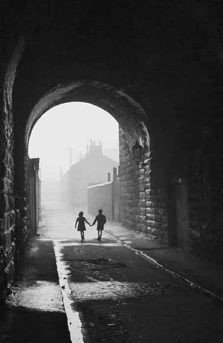 Framed Print : Gorbals Children Framed Print : Gorbals Children