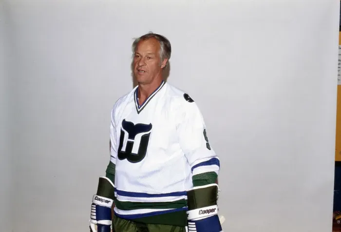 Framed Print : Gordie Howe Framed Print : Gordie Howe