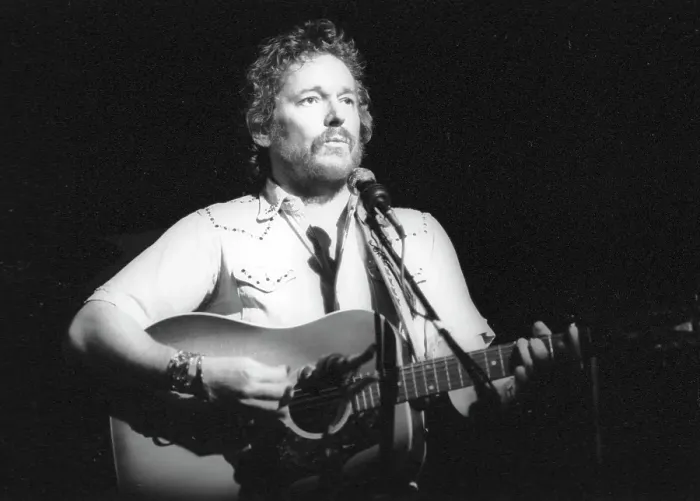 Framed Print : Gordon Lightfoot Performing Framed Print : Gordon Lightfoot Performing
