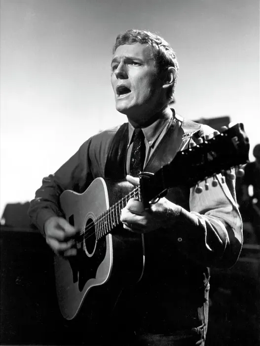 Framed Print : Gordon Lightfoot Performing Framed Print : Gordon Lightfoot Performing