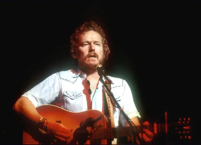 Framed Print : Gordon Lightfoot Performing Framed Print : Gordon Lightfoot Performing