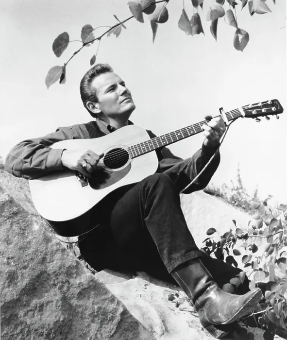 Framed Print : Gordon Lightfoot Portrait with Guitar Framed Print : Gordon Lightfoot Portrait with Guitar