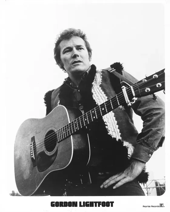 Framed Print : Gordon Lightfoot Portrait with Guitar