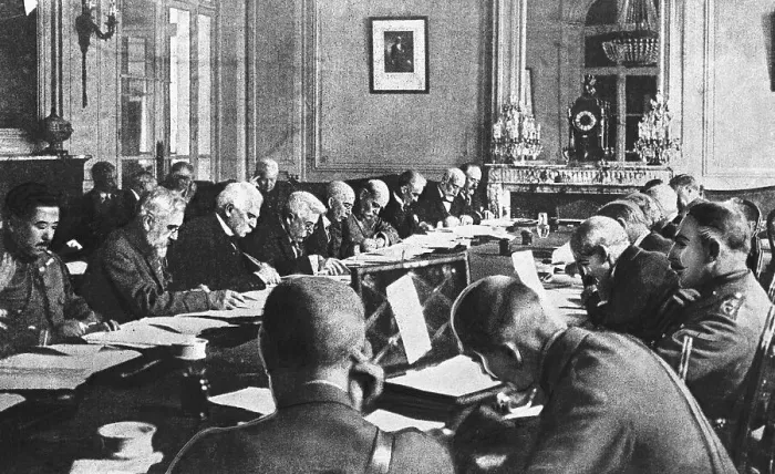 Framed Print : Government Officials Drafting the Terms of the Treaty of Versailles