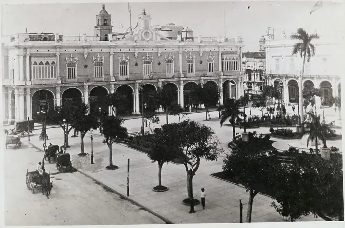 Framed Print : Governmental Palace Framed Print : Governmental Palace
