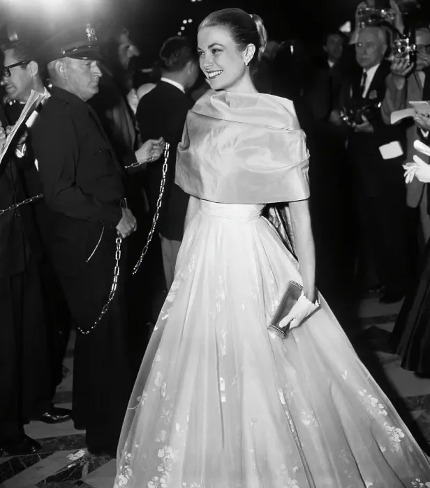 Framed Print : Grace Kelly at the Academy Awards Framed Print : Grace Kelly at the Academy Awards