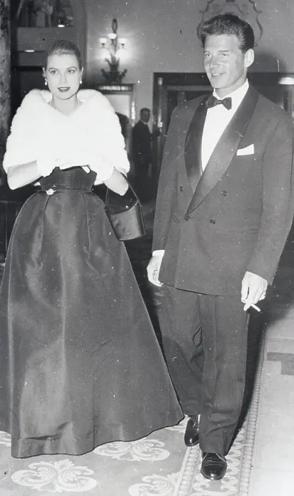Framed Print : Grace Kelly And Date At Cannes Festival Framed Print : Grace Kelly And Date At Cannes Festival