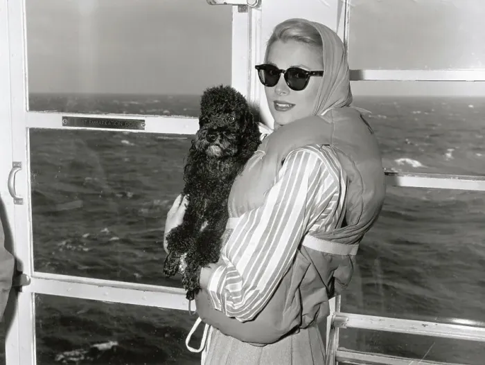 Framed Print : Grace Kelly in Lifejacket Framed Print : Grace Kelly in Lifejacket