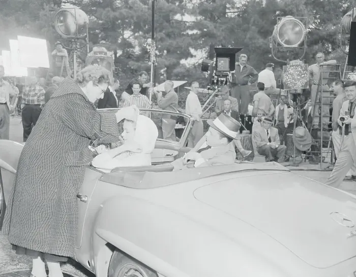 Framed Print : Grace Kelly on Movie Set Framed Print : Grace Kelly on Movie Set