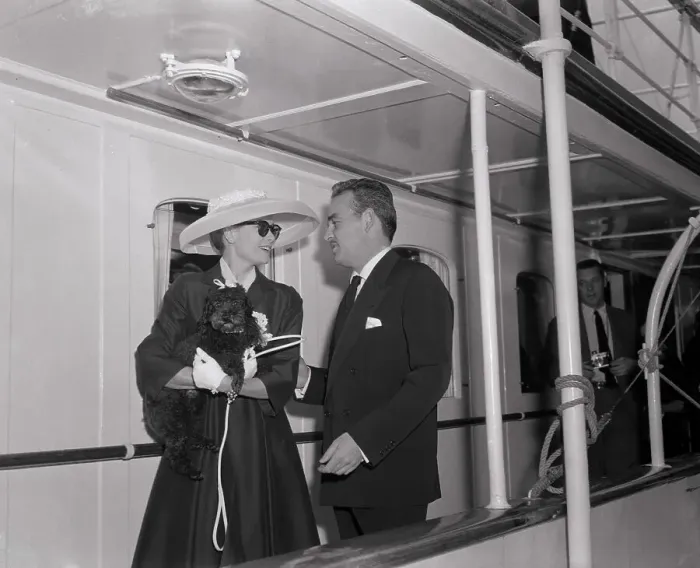 Framed Print : Grace Kelly Talking With Prince Rainier Framed Print : Grace Kelly Talking With Prince Rainier