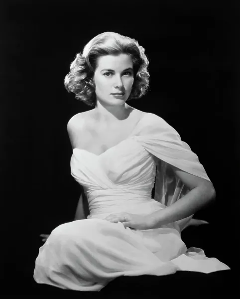 Grace Kelly in Off-the-Shoulder Gown Print (1949). Art Prints, Posters &  Puzzles from Fine Art Storehouse