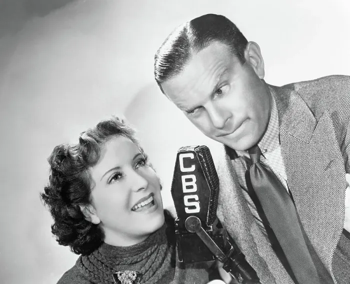 Framed Print : Gracie Allen and George Burns Framed Print : Gracie Allen and George Burns