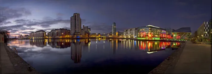 Framed Print : Grand canal dock